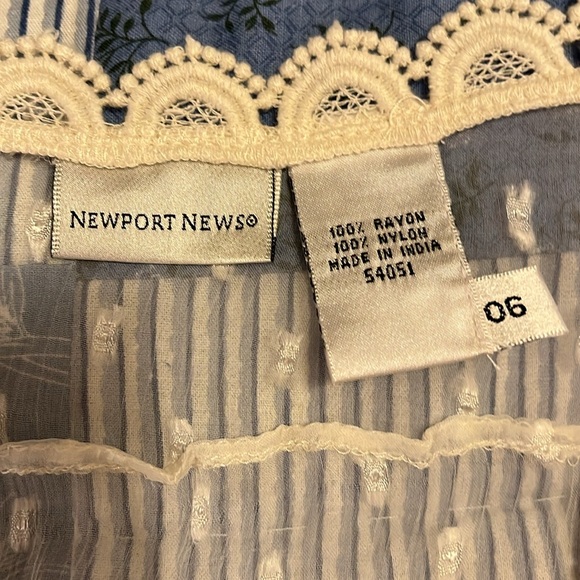 Newport News vintage sheer blouse size 6 - Picture 5 of 6